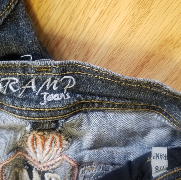 Long shorts - Picture 3 of 3